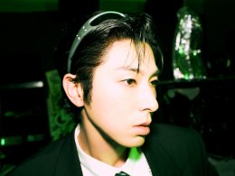 U-KNOW (ยูโนว์) แห่งวง TVXQ! (ทงบังชินกิ) เผยตัวตนที่แท้จริงผ่านอัลบั้มเต็มชุดแรก 'I-KNOW' (ไอ-โนว์) ภายใต้คอนเซปต์ที่แตกต่าง 'Fake&Documentary' พร้อมดับเบิลไตเติล 'Stretch' และ 'Body Language'